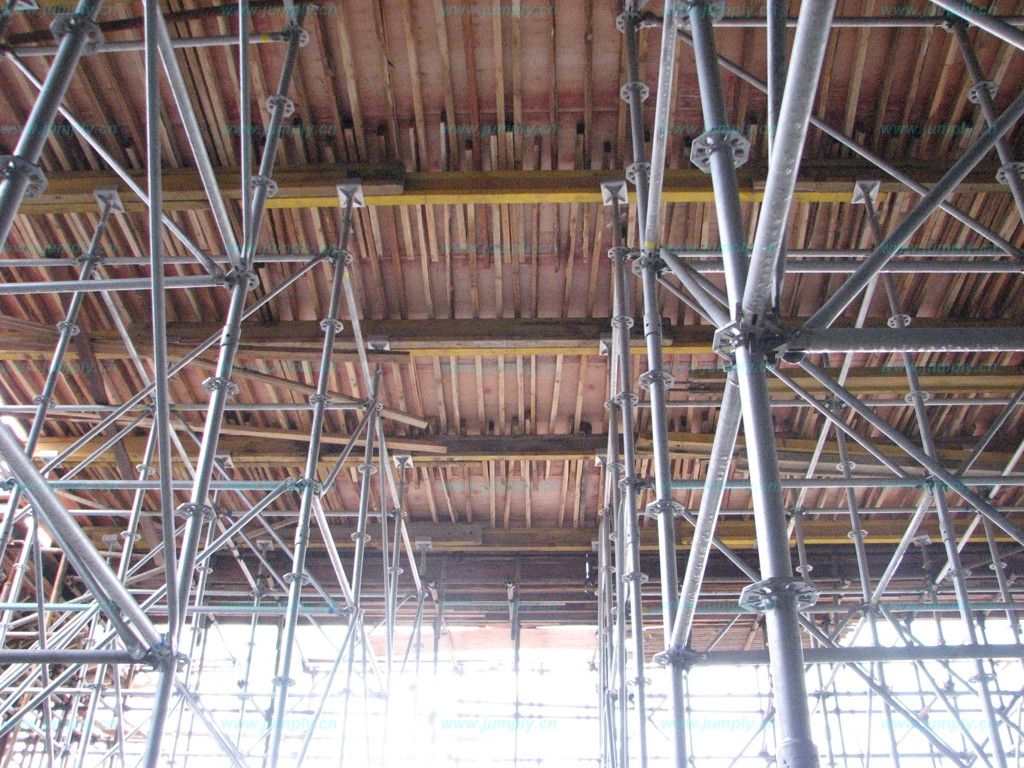 建筑腳手架的搭建需要注意到哪些細節問題？